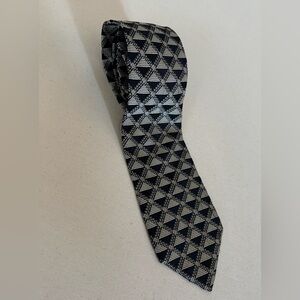 Gianni Versace Silk Tie Geometric Pattern Black and Silver